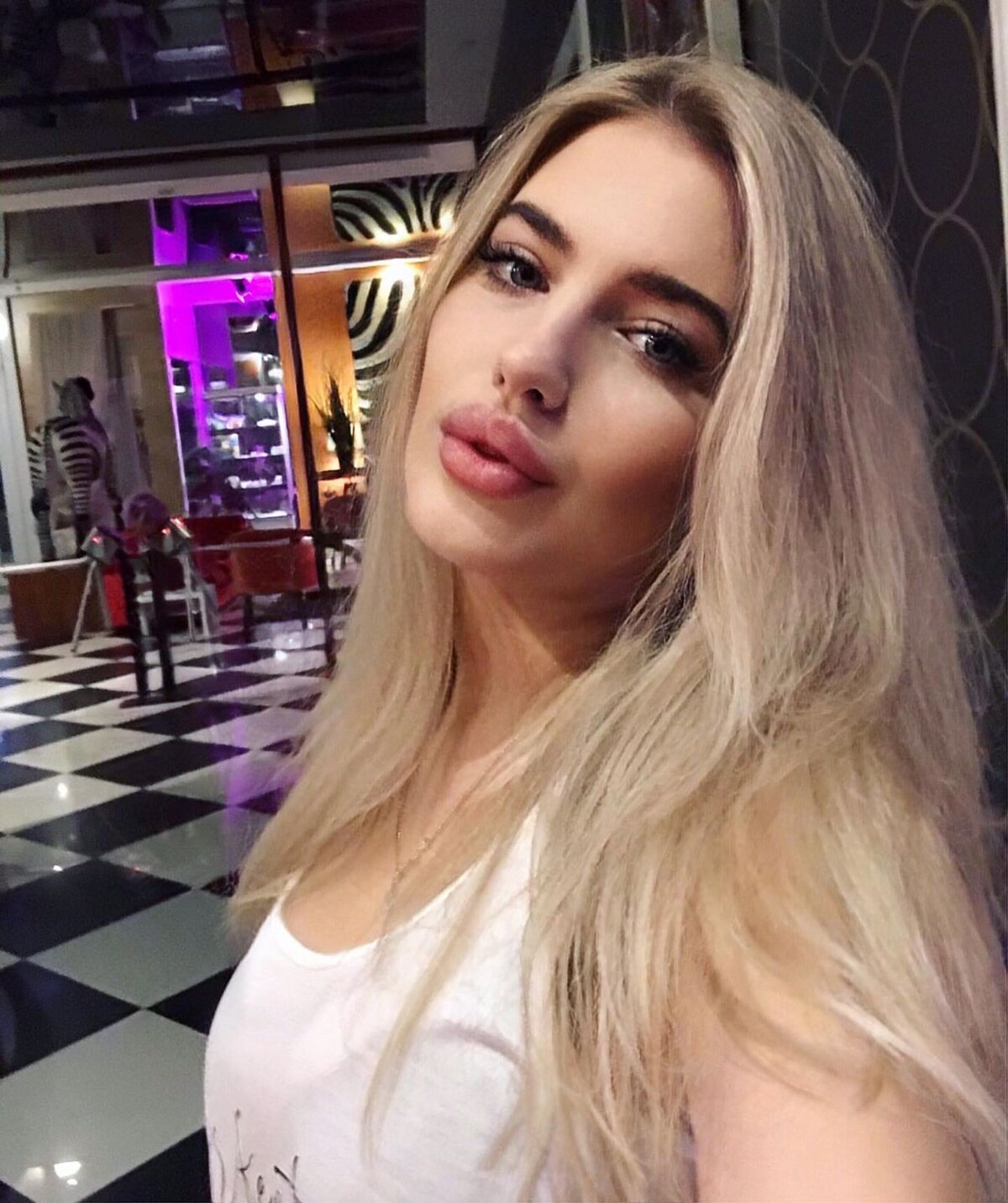 Luxury escort Geneva